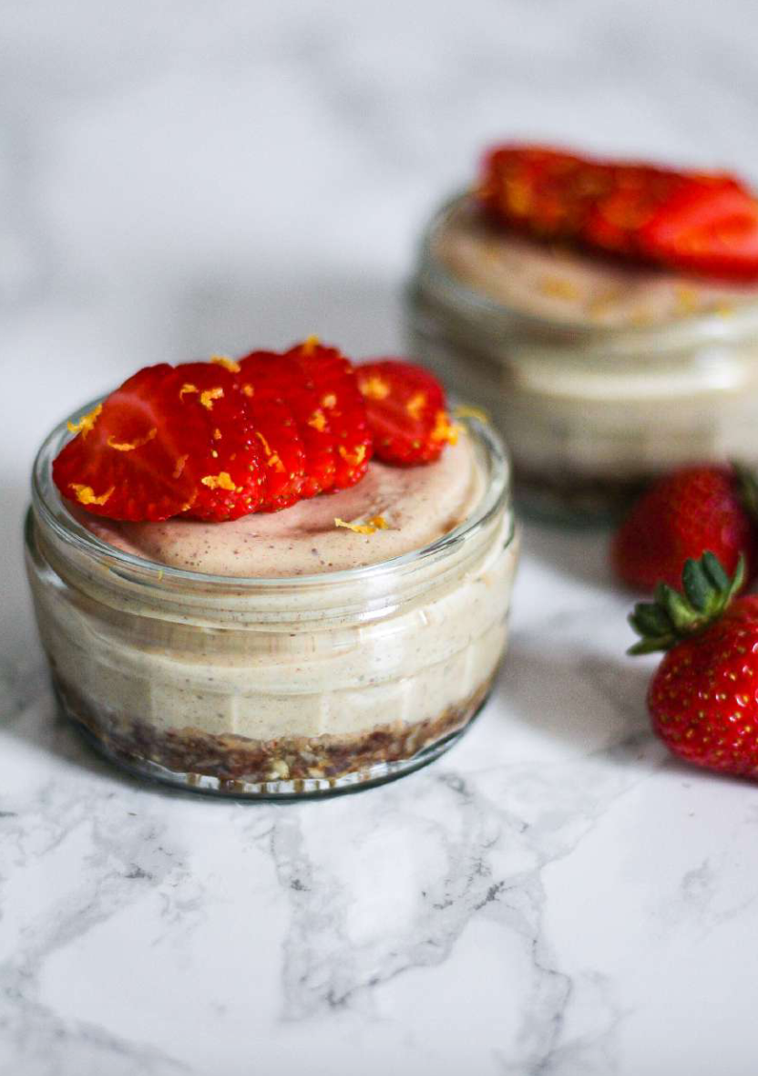 ERDBEER- & VANILLEPUDDING