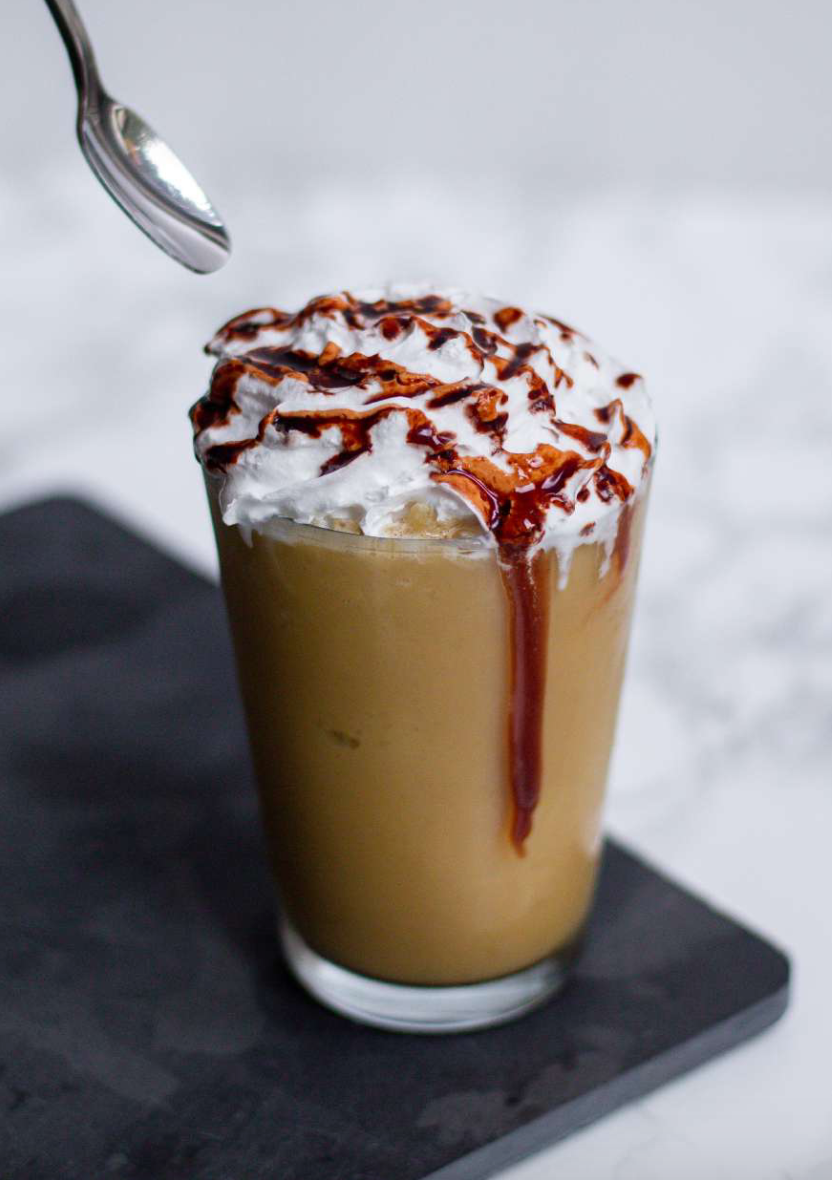 GESALZENER KARAMELL FRAPPUCCINO